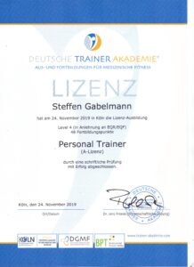 Personal-Trainer-A-Lizenz0001-00-218x300